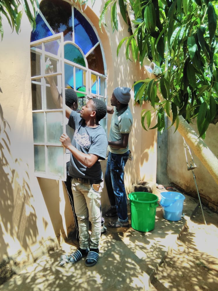 Mzuzu University Muslim Students Clean Up Mosque